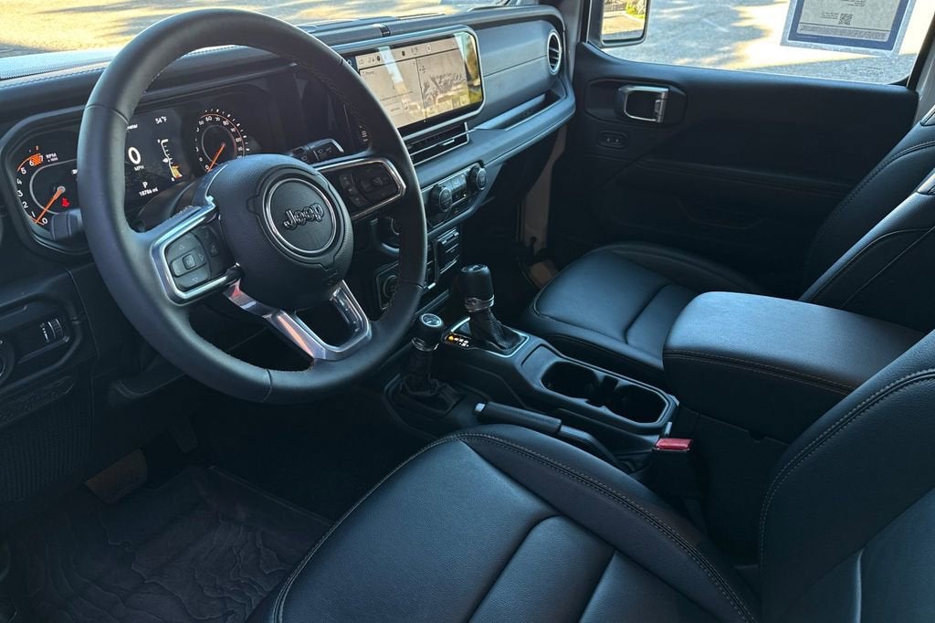 2024 Jeep Wrangler Sahara