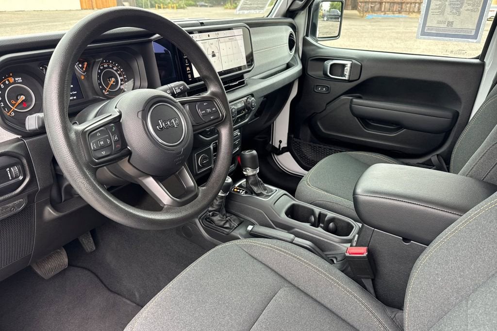 2025 Jeep Gladiator Nighthawk