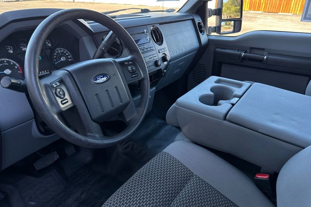 2016 Ford Super Duty F-250 SRW XL