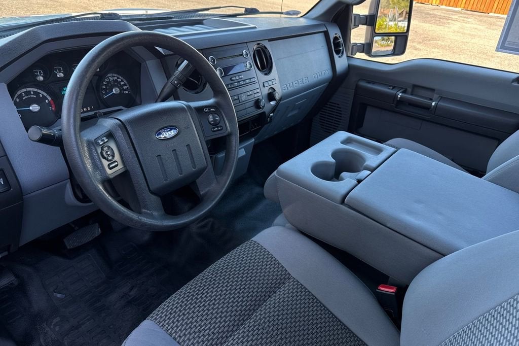 2016 Ford Super Duty F-250 SRW XL