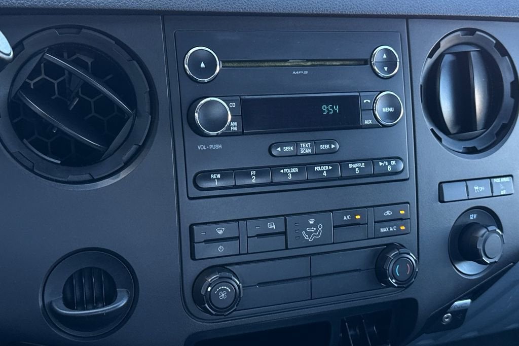 2016 Ford Super Duty F-250 SRW XL