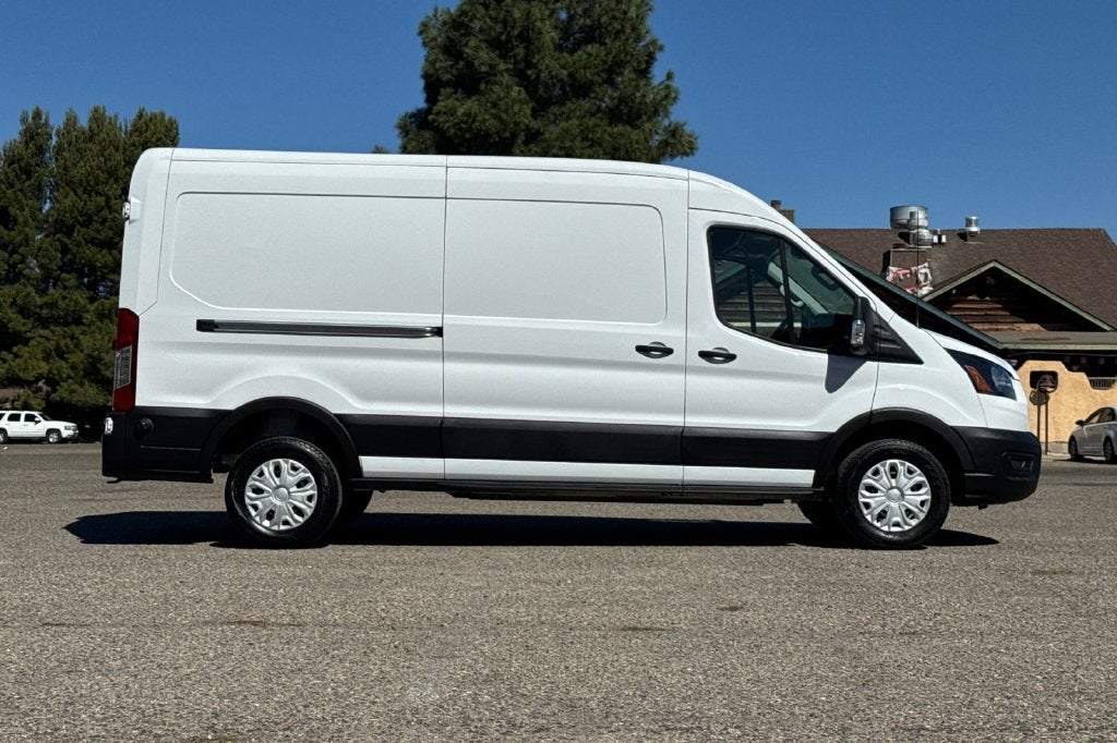 2023 Ford E-Transit Cargo Van Base