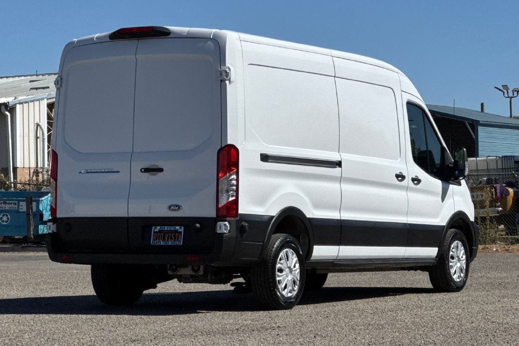 2023 Ford E-Transit Cargo Van Base