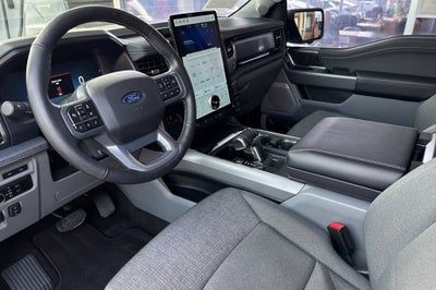 2024 Ford F-150 Lightning Flash