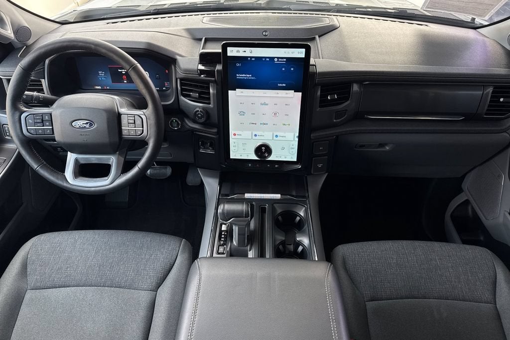 2024 Ford F-150 Lightning Flash