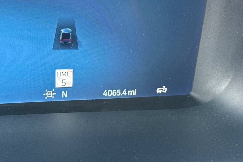 2024 Ford F-150 Lightning Flash