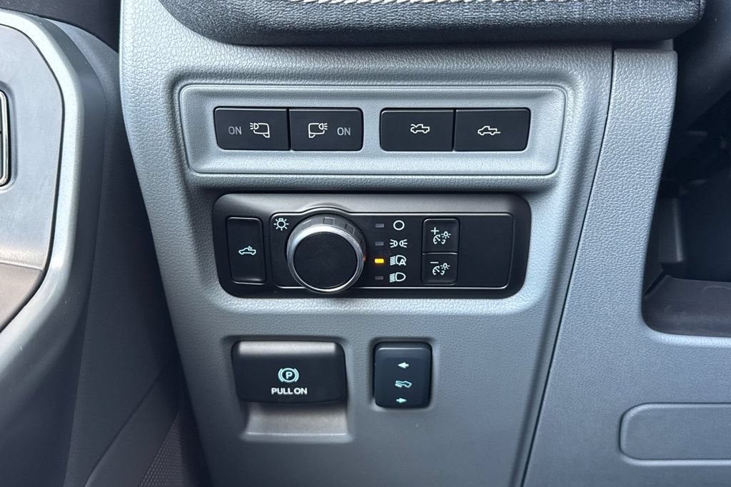 2024 Ford F-150 Lightning Flash