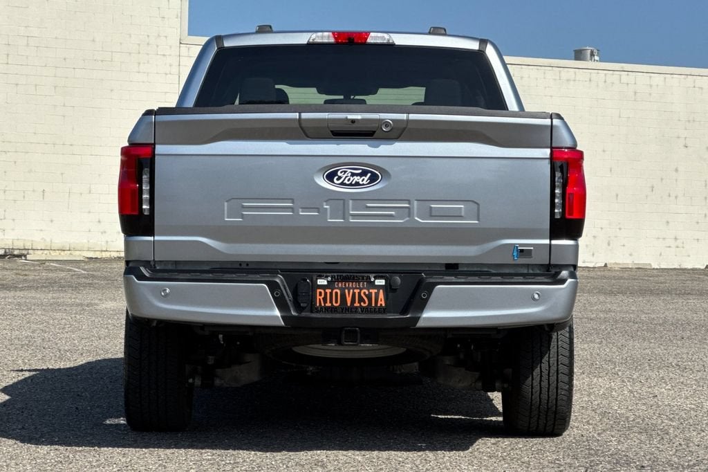 2024 Ford F-150 Lightning Flash