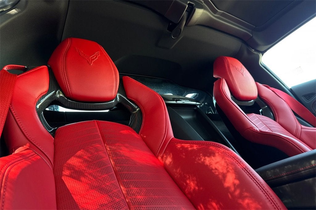 2025 Chevrolet Corvette E-Ray 2LZ