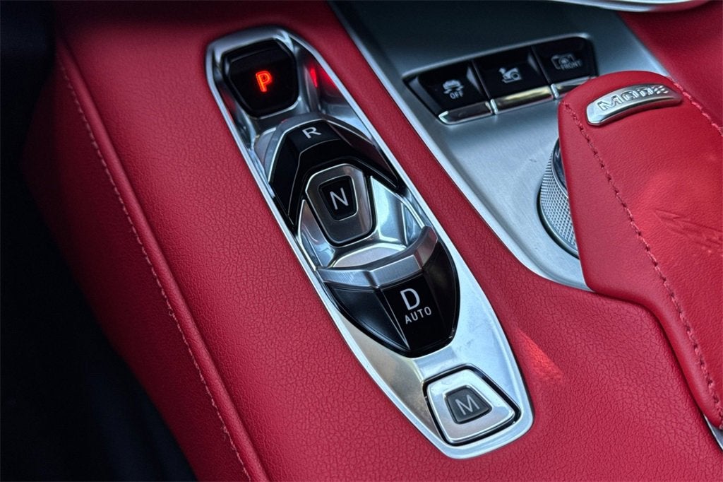 2025 Chevrolet Corvette E-Ray 2LZ