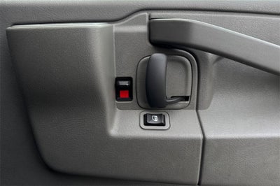 2020 Chevrolet Express Passenger 3500 1LS