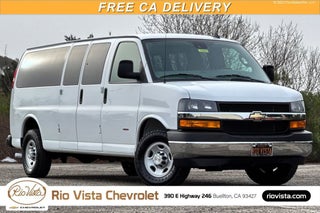 2020 Chevrolet Express Passenger 3500 1LS