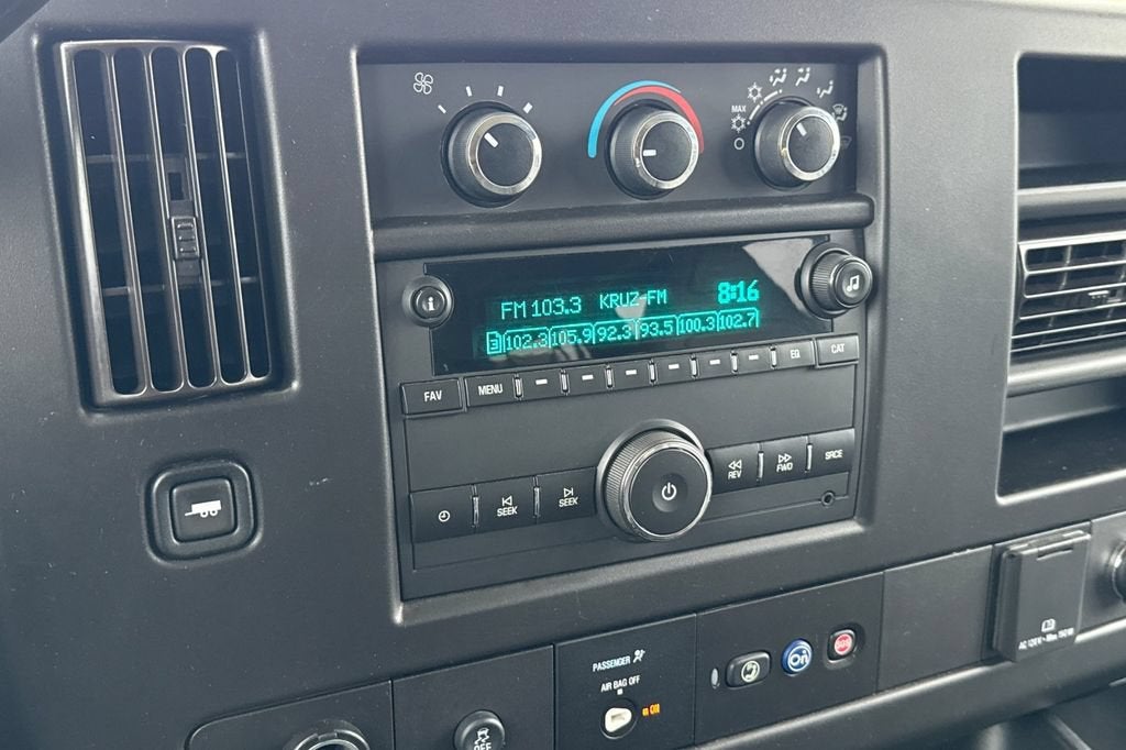 2020 Chevrolet Express Passenger 3500 LS