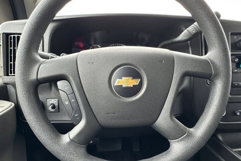 2020 Chevrolet Express Passenger 3500 LS