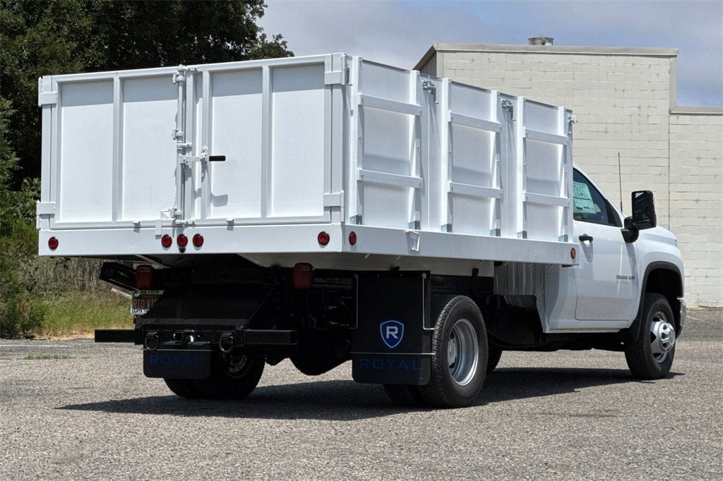 2025 Chevrolet Silverado 3500 HD Chassis Cab Work Truck