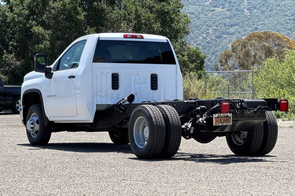 2026 Chevrolet Silverado 3500 HD Chassis Cab Work Truck