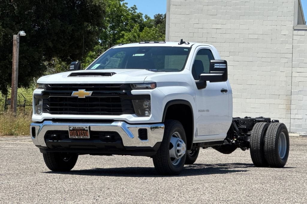 2026 Chevrolet Silverado 3500 HD Chassis Cab Work Truck