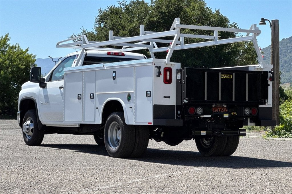 2025 Chevrolet Silverado 3500 HD Chassis Cab Work Truck
