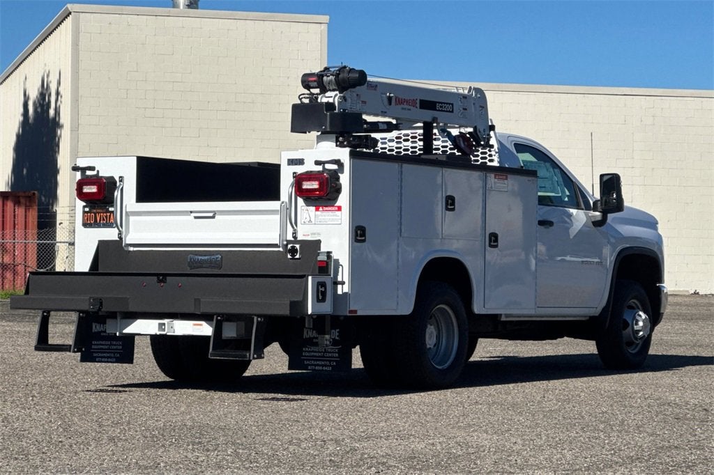 2025 Chevrolet Silverado 3500 HD Chassis Cab Work Truck