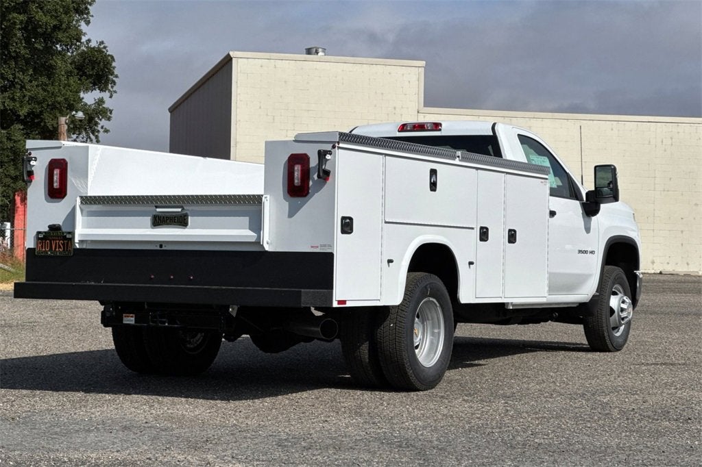 2025 Chevrolet Silverado 3500 HD Chassis Cab Work Truck