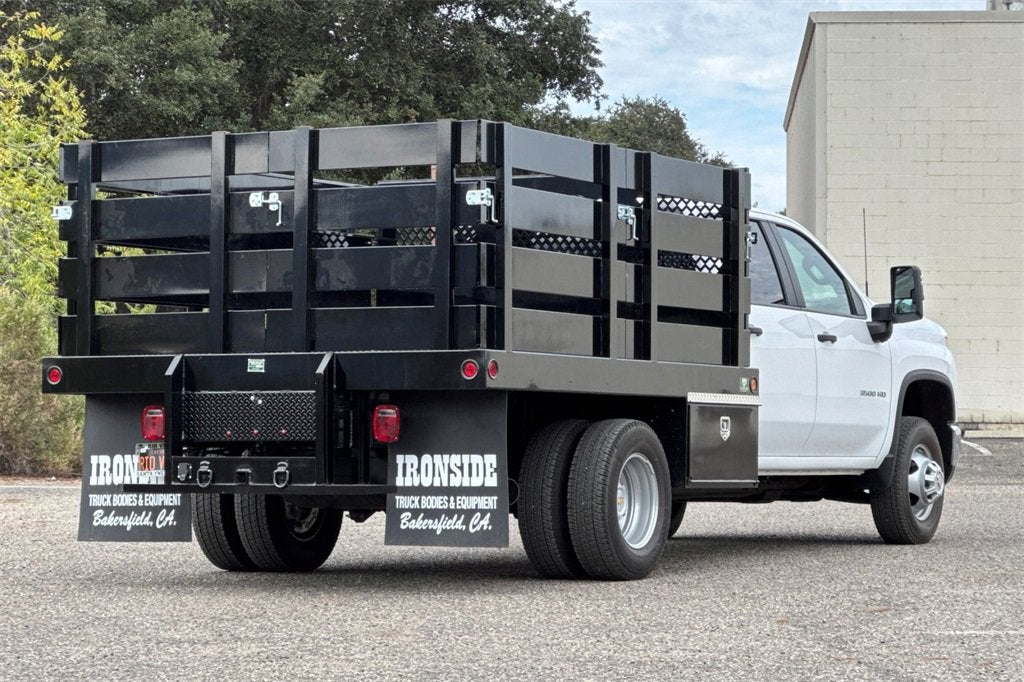 2025 Chevrolet Silverado 3500 HD Chassis Cab Work Truck