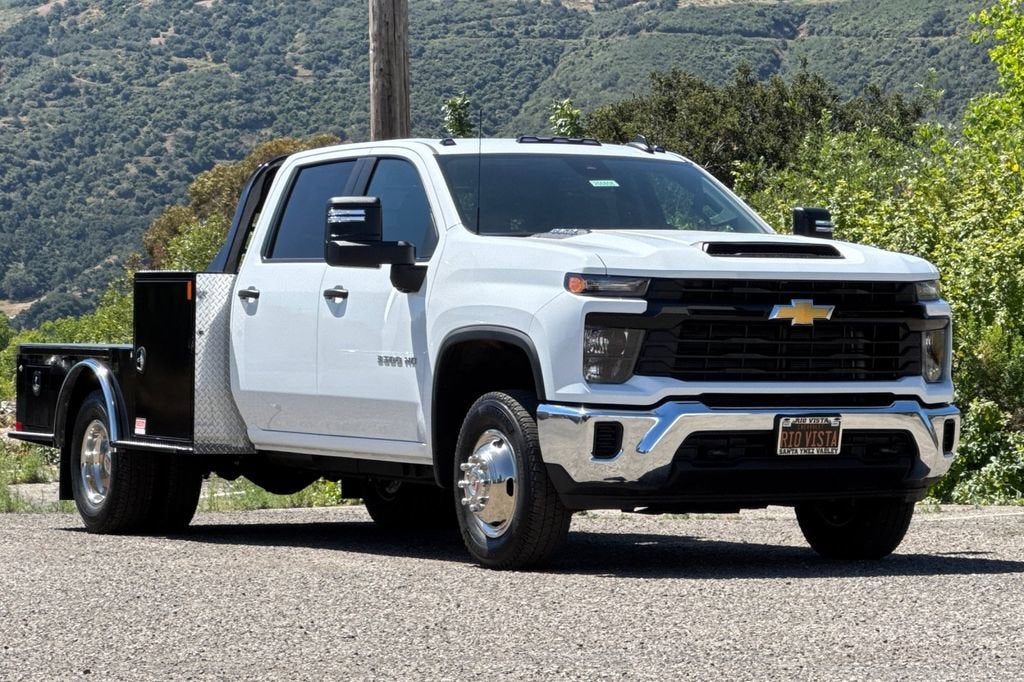 2026 Chevrolet Silverado 3500 HD Chassis Cab Work Truck