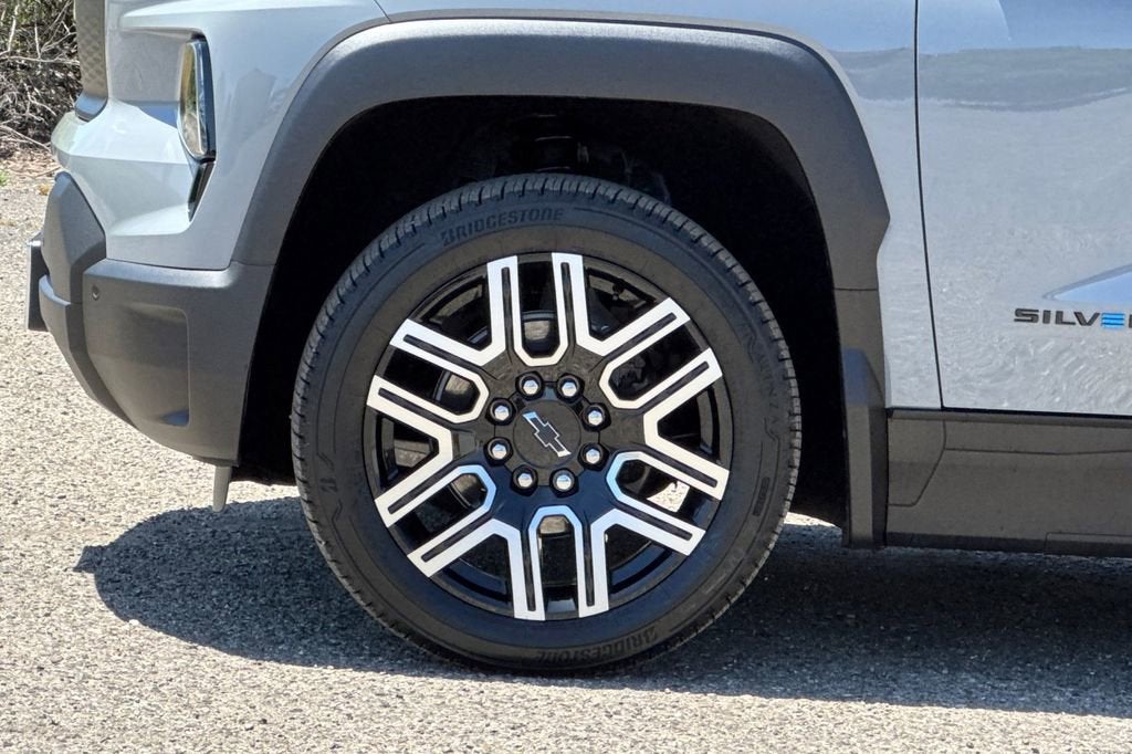 2026 Chevrolet Silverado EV WT - Standard Range