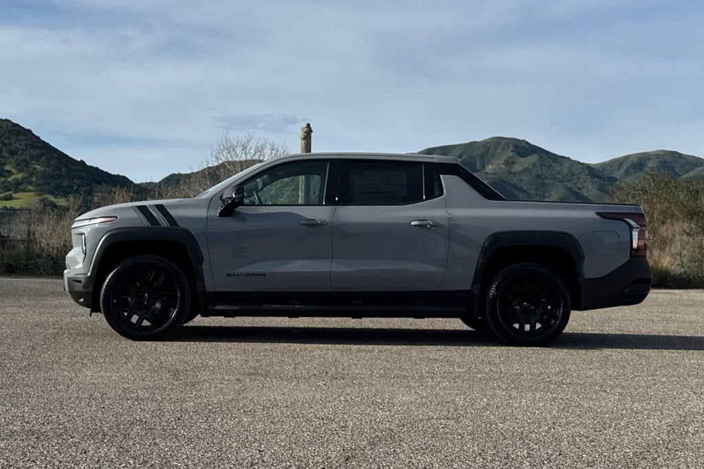 2026 Chevrolet Silverado EV LT - Max Range