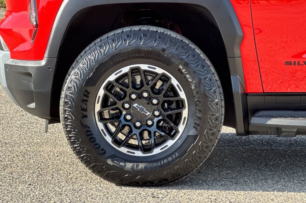 2026 Chevrolet Silverado EV Trail Boss - Max Range