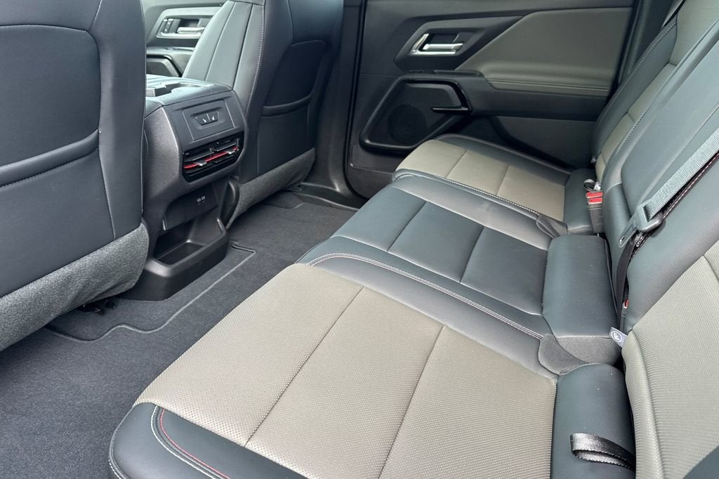 2026 Chevrolet Silverado EV Trail Boss - Max Range