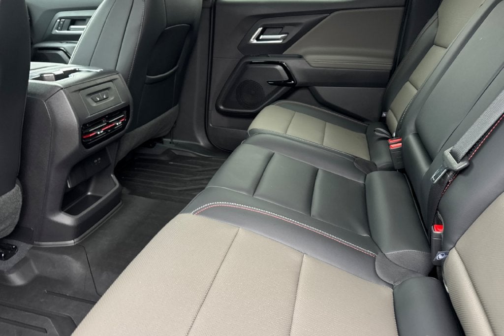 2026 Chevrolet Silverado EV Trail Boss - Max Range