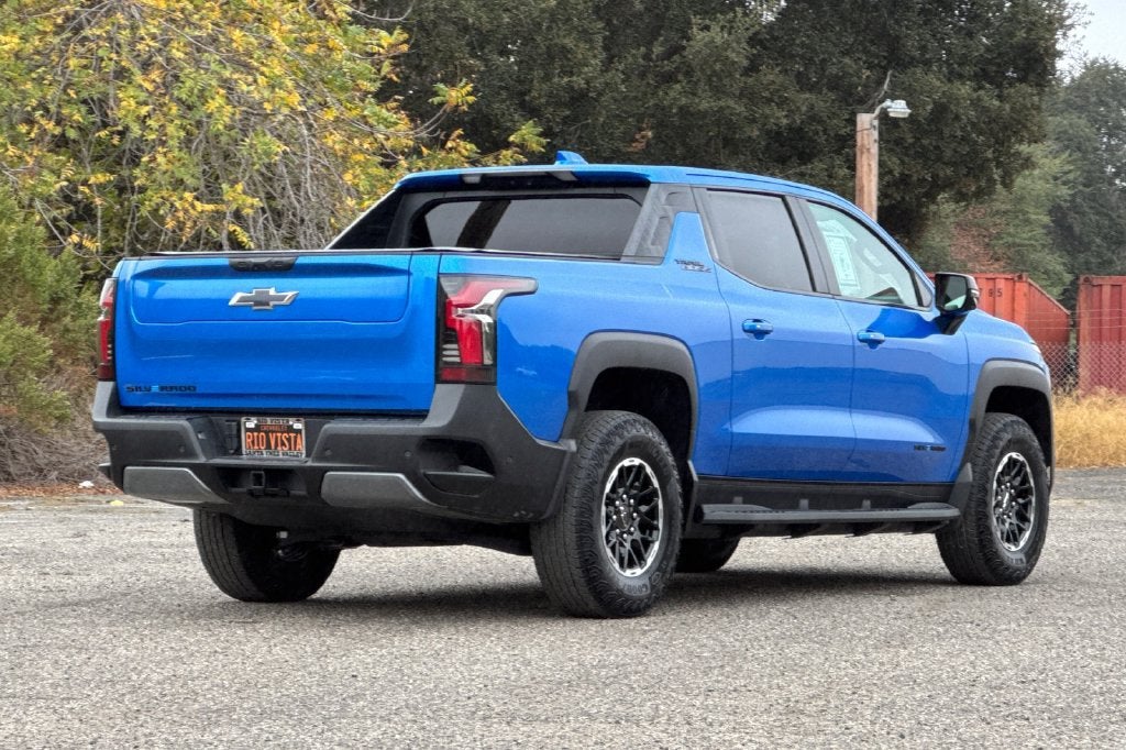 2026 Chevrolet Silverado EV Trail Boss - Max Range