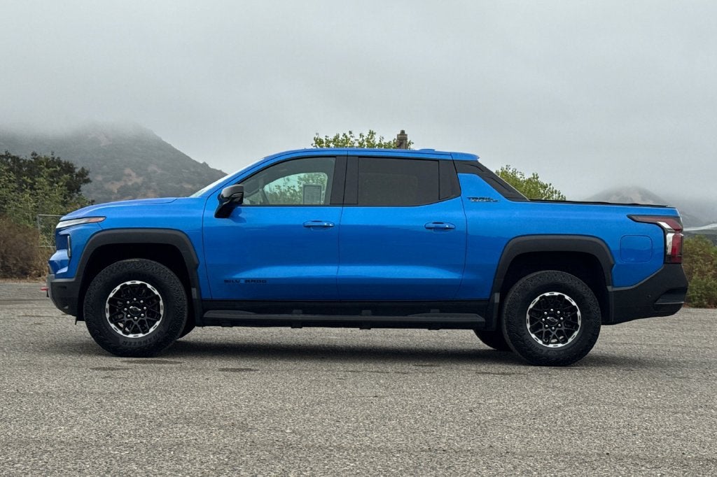 2026 Chevrolet Silverado EV Trail Boss - Max Range