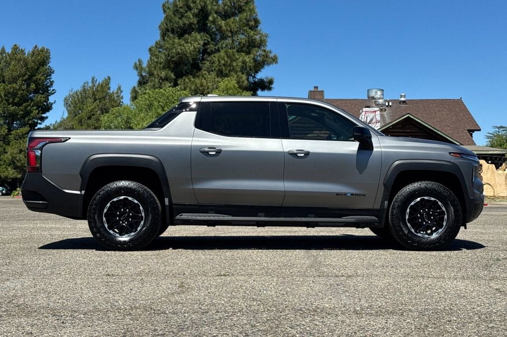 2026 Chevrolet Silverado EV Trail Boss - Max Range