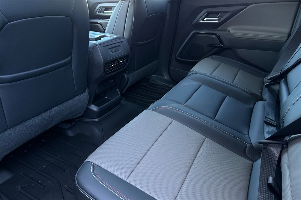 2026 Chevrolet Silverado EV Trail Boss - Max Range