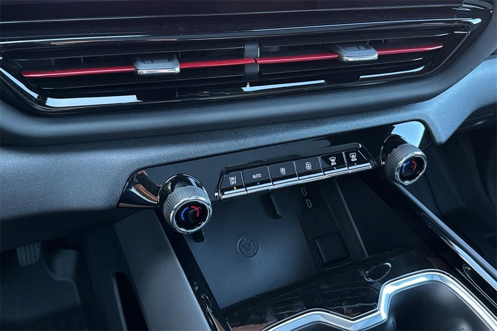 2026 Chevrolet Silverado EV Trail Boss - Max Range