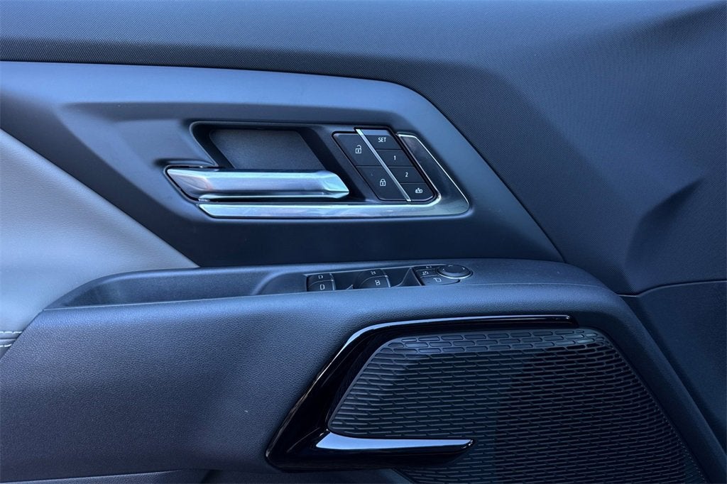 2026 Chevrolet Silverado EV Trail Boss - Max Range