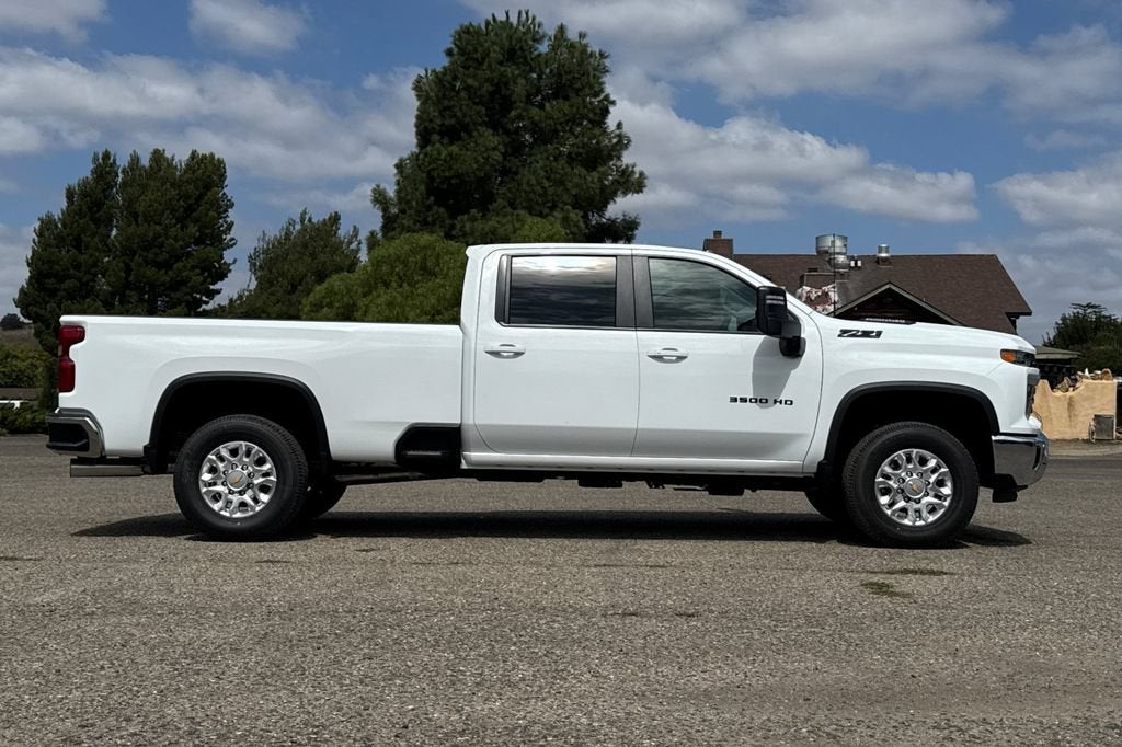 2026 Chevrolet Silverado 3500 HD LT