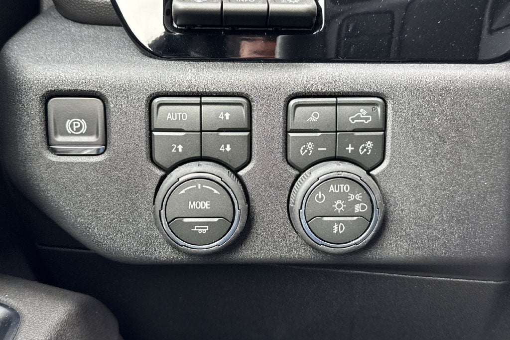 2026 Chevrolet Silverado 3500 HD LTZ DRW