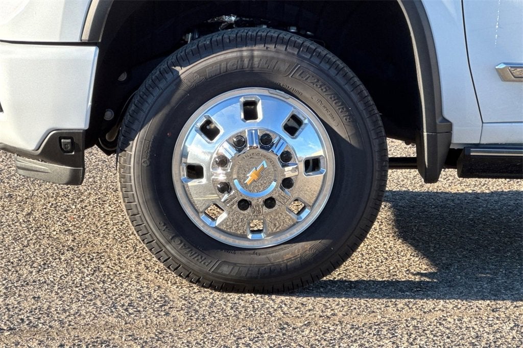 2026 Chevrolet Silverado 3500 HD High Country DRW