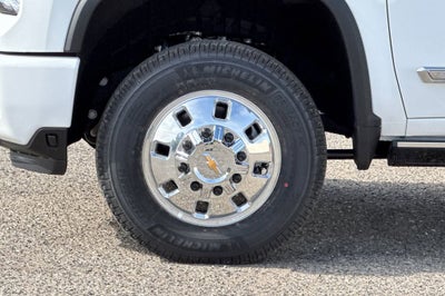 2026 Chevrolet Silverado 3500 HD High Country DRW