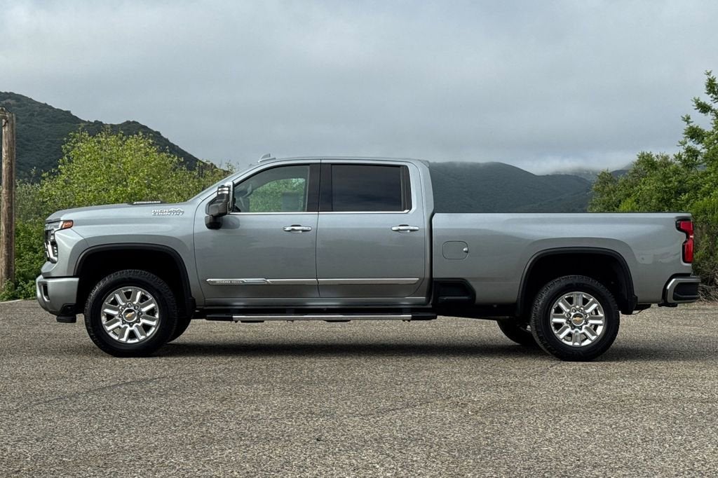 2024 Chevrolet Silverado 3500 HD High Country