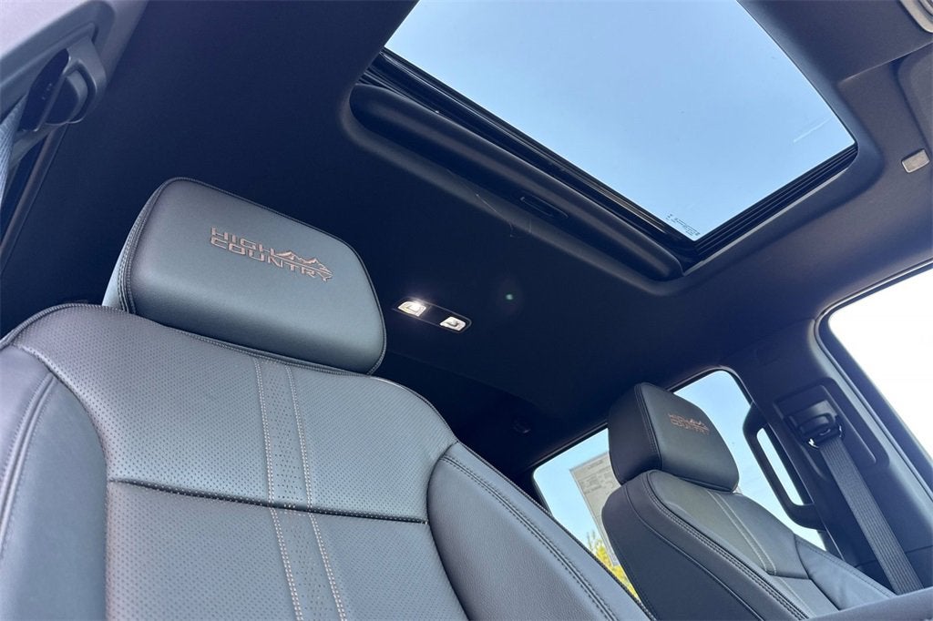 2025 Chevrolet Silverado 1500 High Country