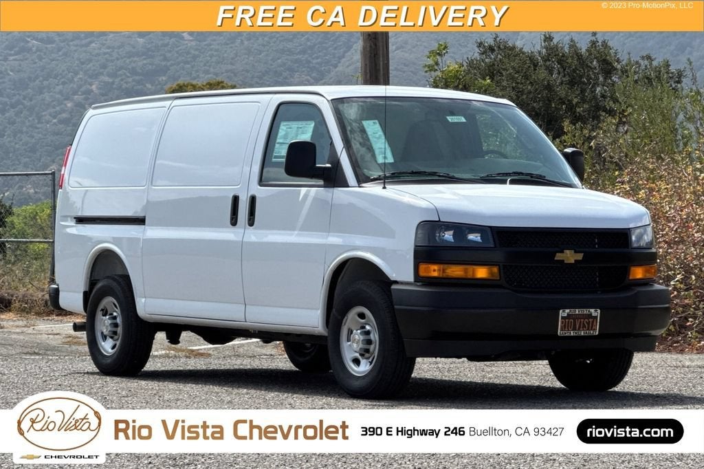 2026 Chevrolet Express Cargo WT