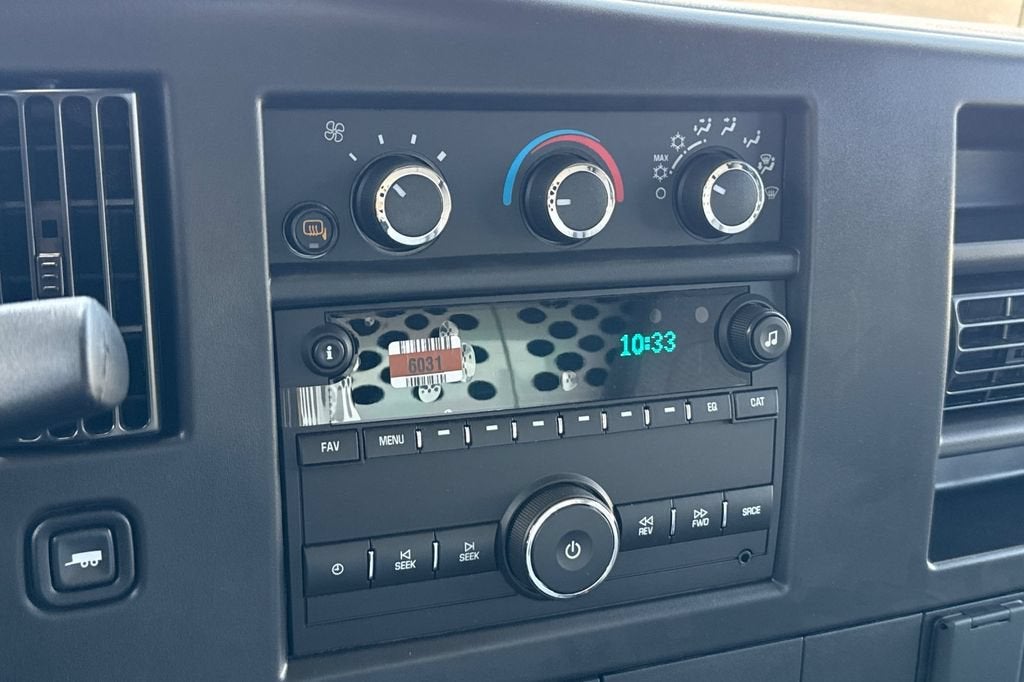 2026 Chevrolet Express Cargo WT