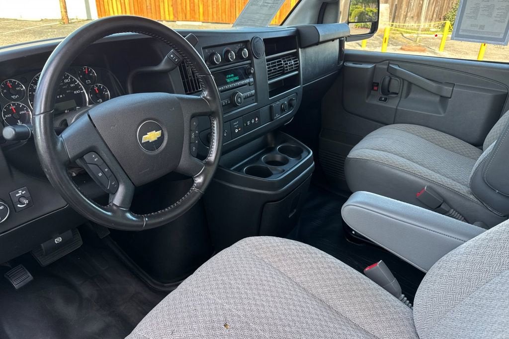 2020 Chevrolet Express Cargo 2500 WT