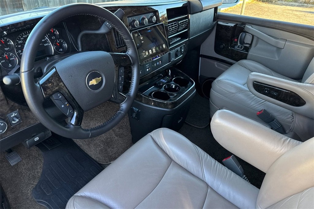 2023 Chevrolet Express Cargo 2500 WT