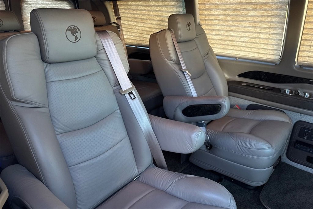 2023 Chevrolet Express Cargo 2500 WT