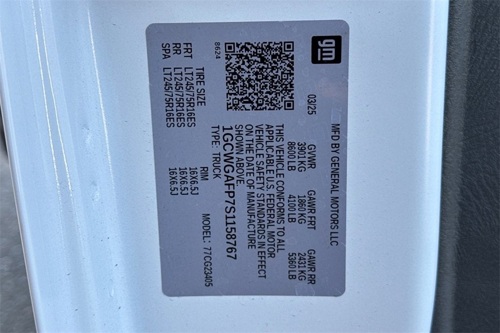 2025 Chevrolet Express Cargo 2500 WT