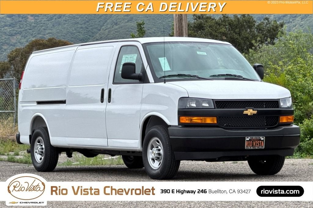 2026 Chevrolet Express Cargo WT